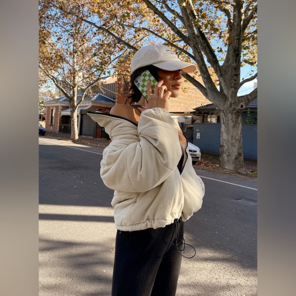 Princess Polly beige bomber puffer drawstring jacket sz 4 - Picture 3 of 8